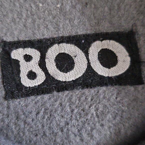 Ghost Slippers - Picture 2 of 7